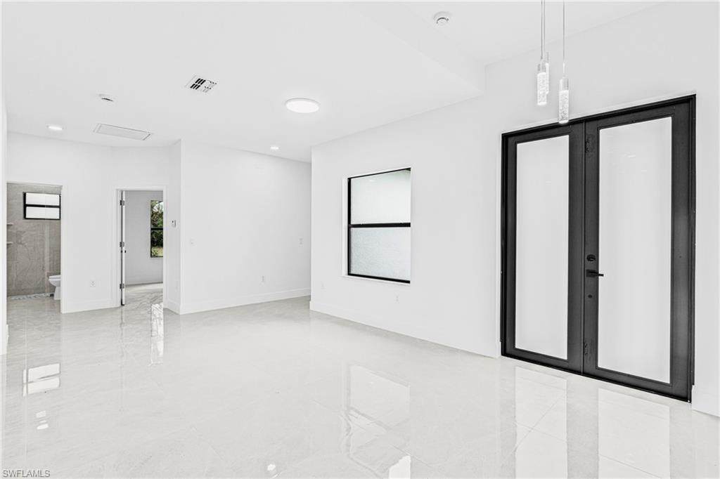 https://bt-photos.global.ssl.fastly.net/naples/orig_boomver_1_226013847-2.jpg