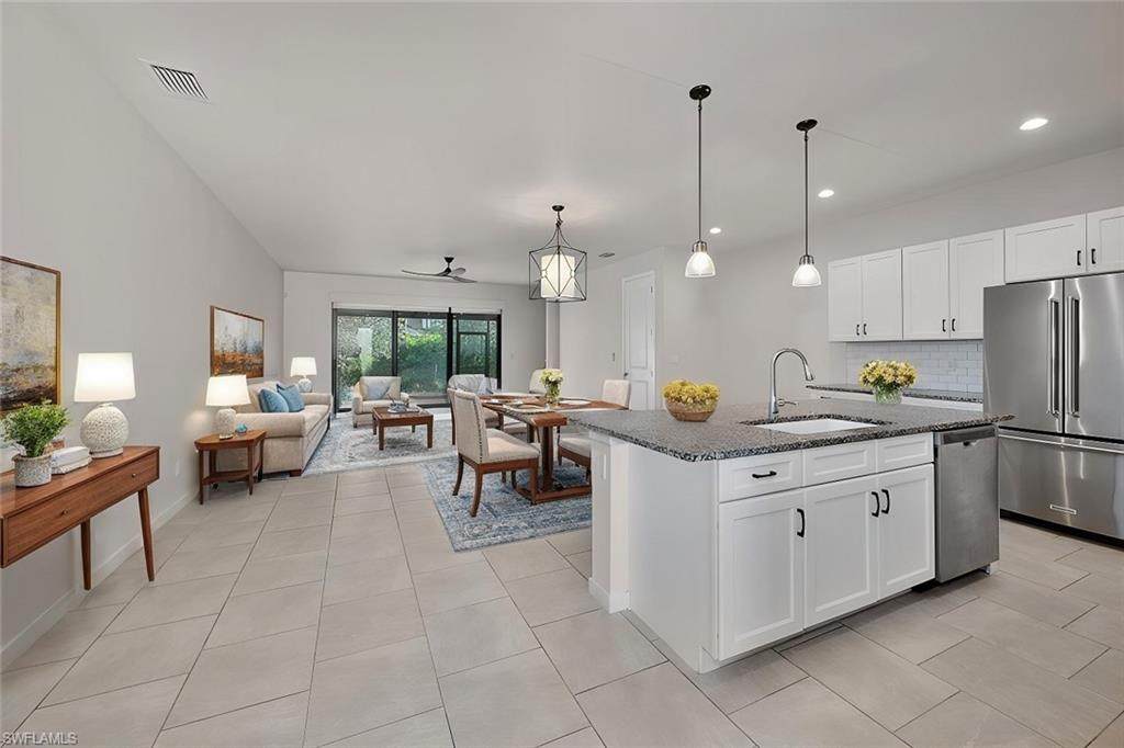 13010 Pembroke Dr - Photo 1
