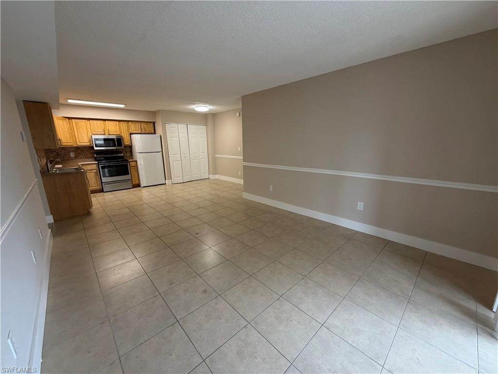 5305 Summerlin Rd - Photo 1