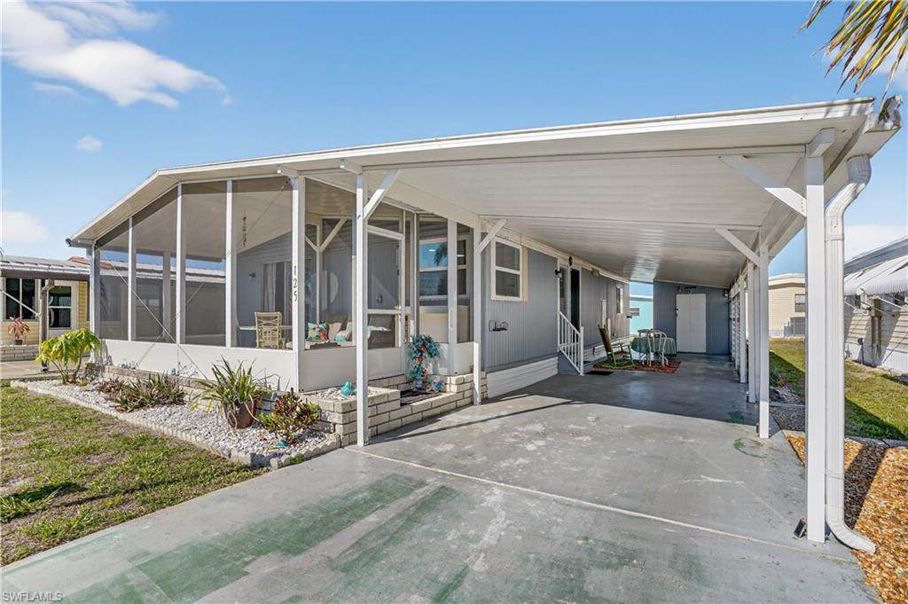 125 Kim Dr - Photo 1