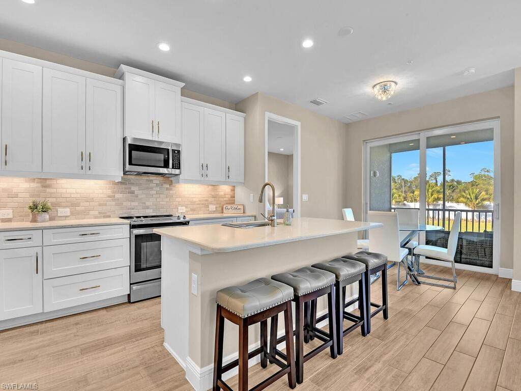 2561 Seychelles Dr - Photo 1