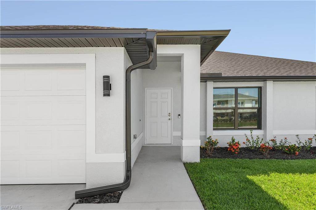 3302 8th Pl - Photo 1