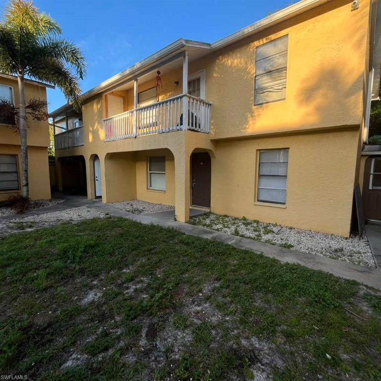 3950 Lora St - Photo 1