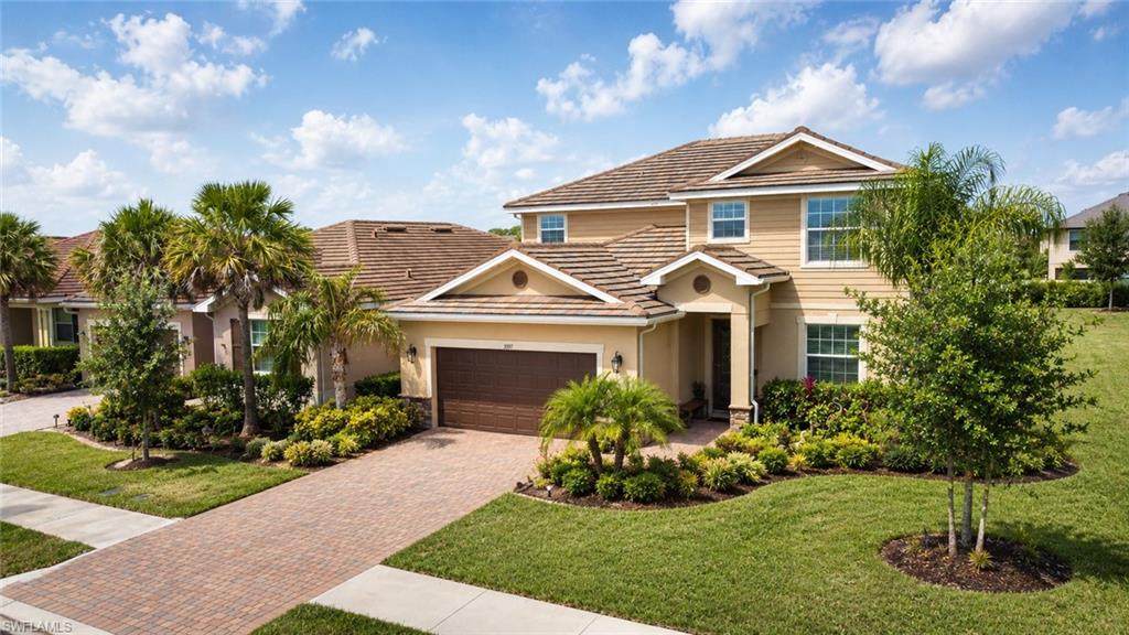 3697 Hampton Cir - Photo 1