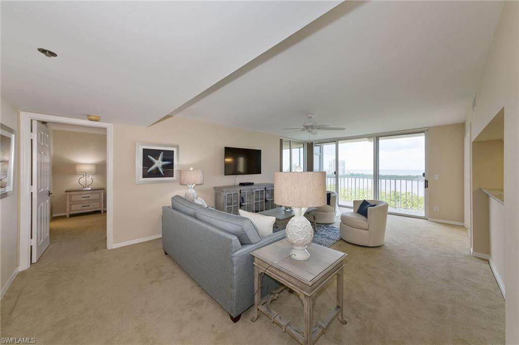 5550 Heron Point Dr - Photo 1