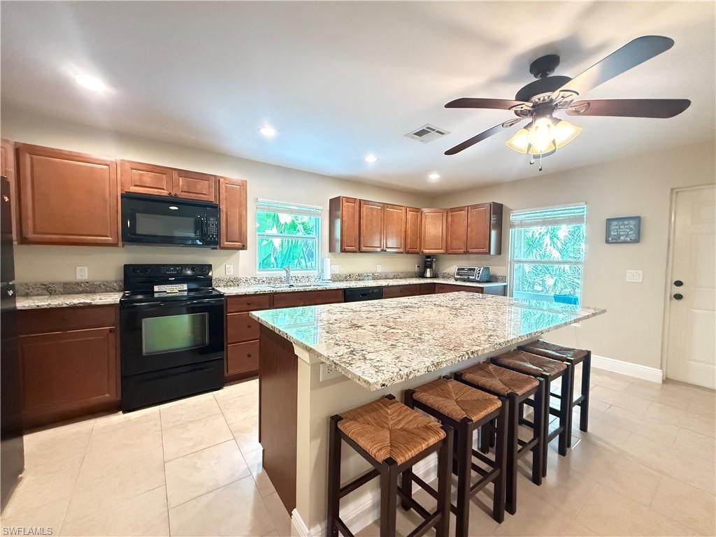 6140 Standing Oaks - Photo 1