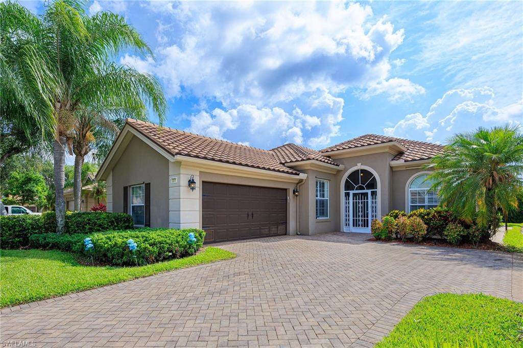 2271 Heydon Cir - Photo 1