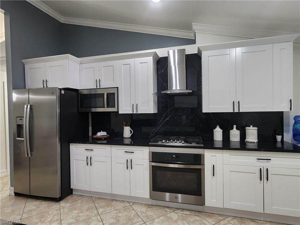 111 2nd St - Photo 1