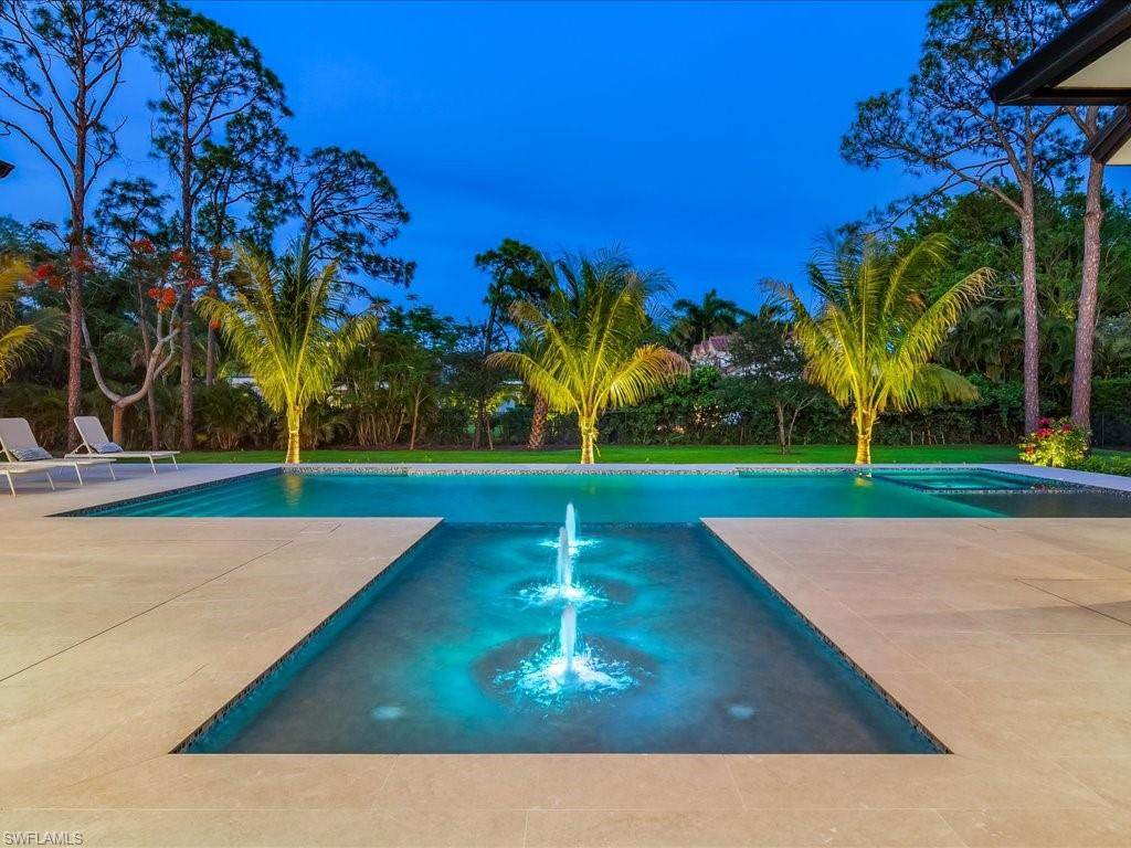 https://bt-photos.global.ssl.fastly.net/naples/orig_boomver_1_226020554-2.jpg