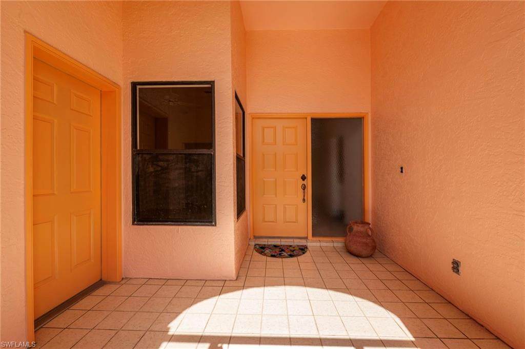 https://bt-photos.global.ssl.fastly.net/naples/orig_boomver_1_226020891-2.jpg