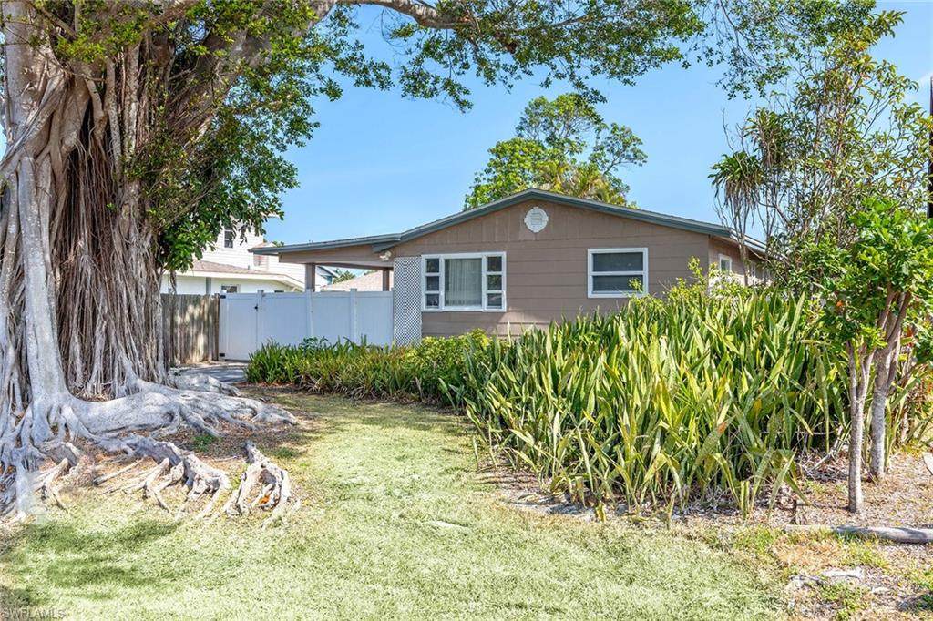 547 101st Ave - Photo 1