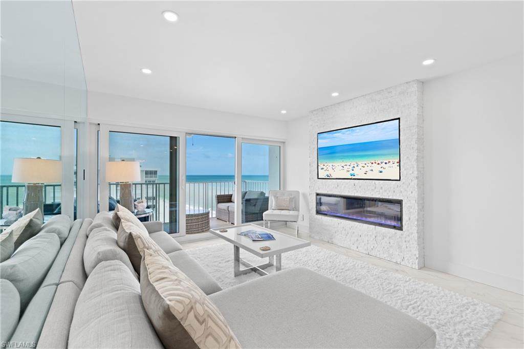 3443 Gulf Shore Blvd - Photo 1