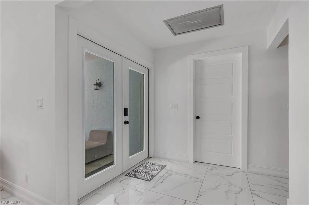https://bt-photos.global.ssl.fastly.net/naples/orig_boomver_1_226021445-2.jpg