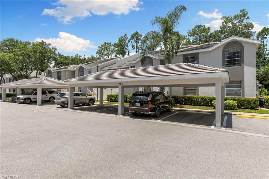 3745 Fieldstone Blvd - Photo 1