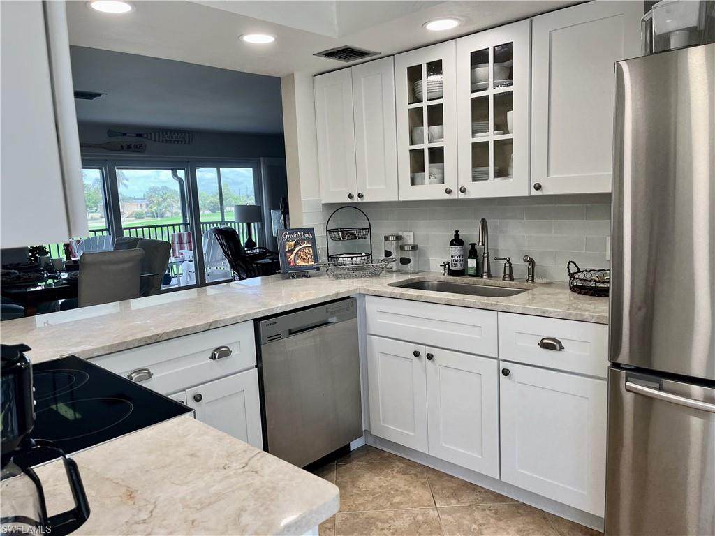 348 Tern Dr - Photo 1