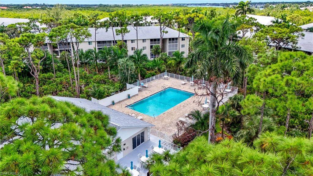 3031 Sandpiper Bay Cir - Photo 1