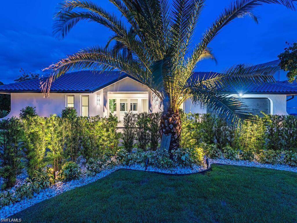 4856 Crayton Rd - Photo 1