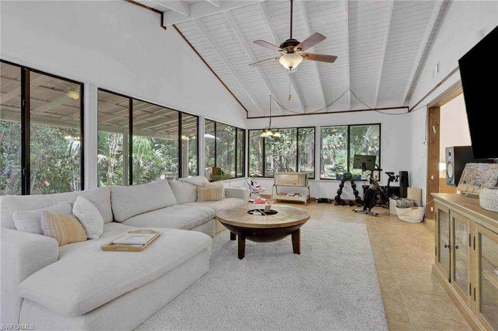 3110 10th Ave - Photo 1