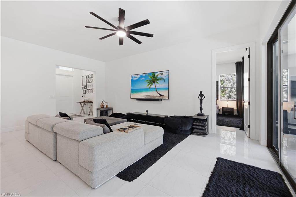 829 16th Ave - Photo 1