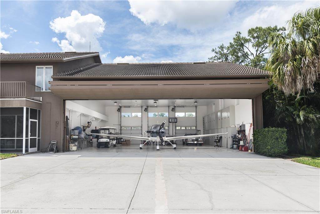 4060 Skyway Dr - Photo 1