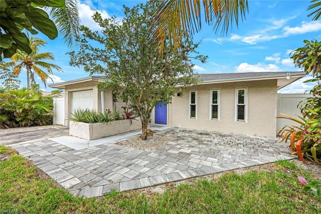 645 101st Ave - Photo 1