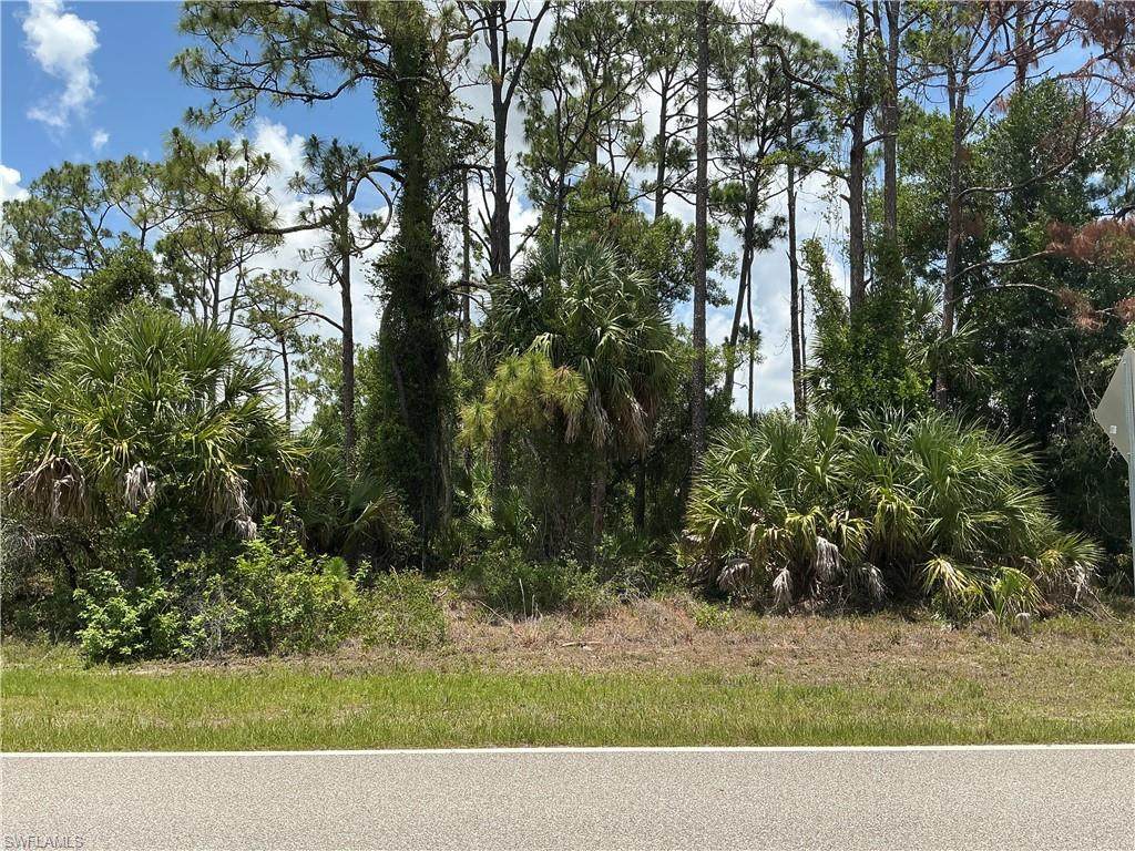 18040 Wintergarden Ave - Photo 1