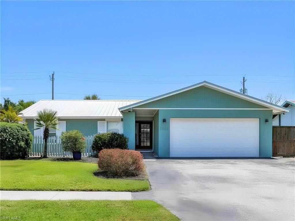 1268 Lake Shore Dr - Photo 1