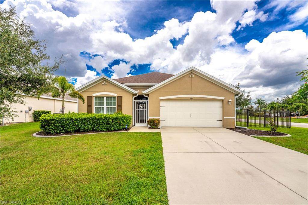 7492 Mikasa Dr - Photo 1