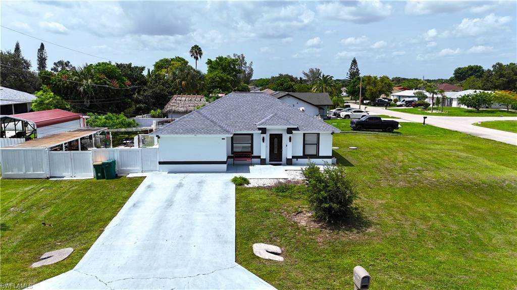 5225 23rd Ave - Photo 1