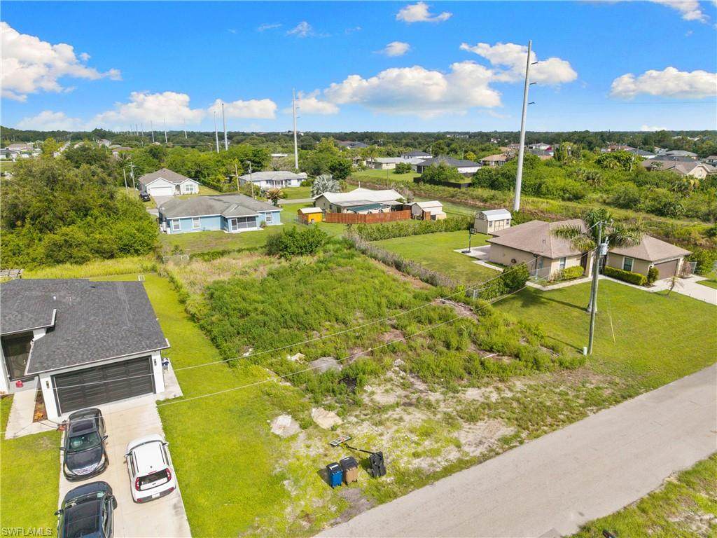 52 Joan Ave - Photo 1