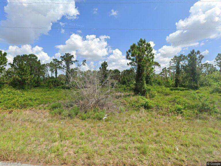 1023 Hatfield St - Photo 1
