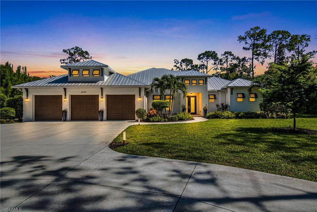 5737 Hidden Oaks Ln - Photo 1
