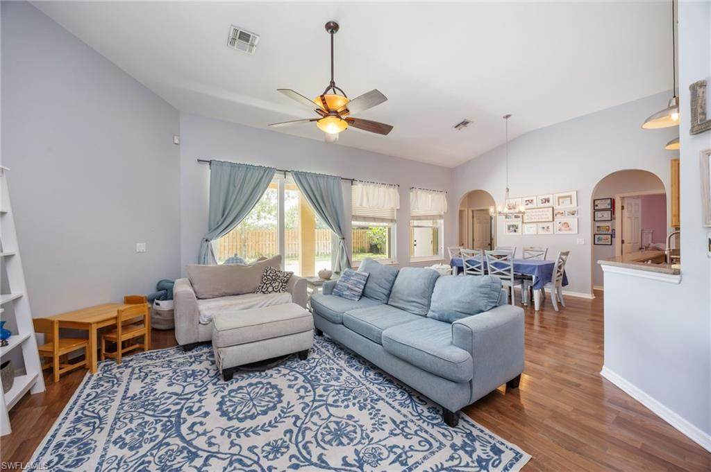 315 Burnt Pine Dr - Photo 1