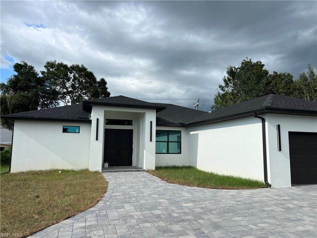 4727 Notthingham Dr - Photo 1