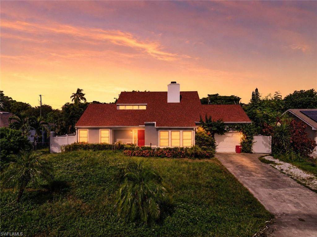 2281 53rd St - Photo 1