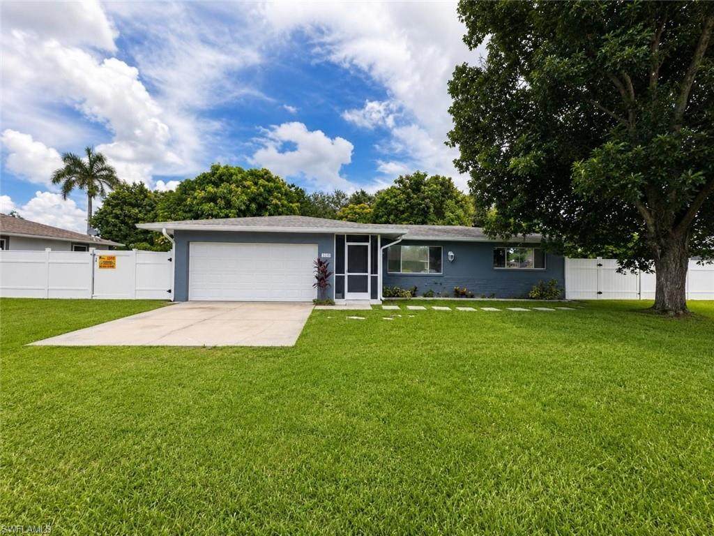 2124 41st Ter - Photo 1