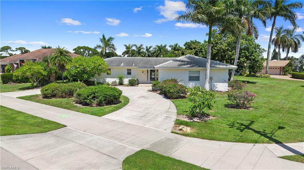 1346 Jamaica Rd - Photo 1