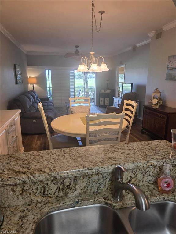 2280 Somerset Ridge Dr - Photo 1