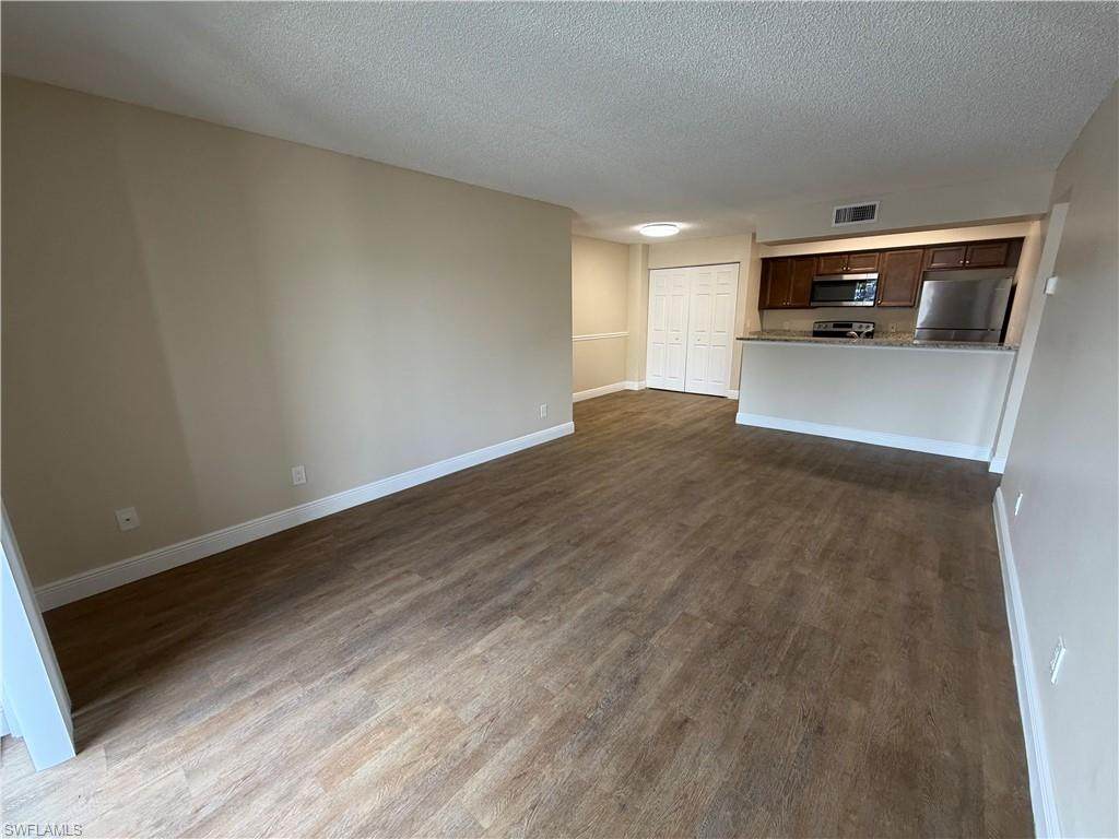 5321 Summerlin Rd - Photo 1