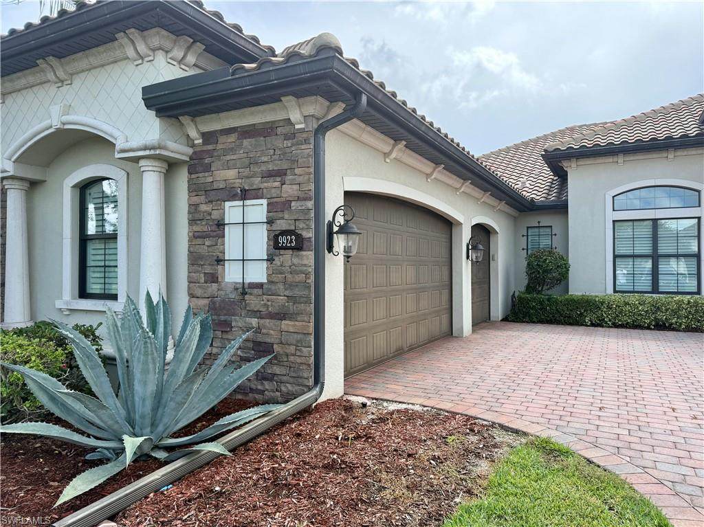 9923 Corso Bello Dr - Photo 1