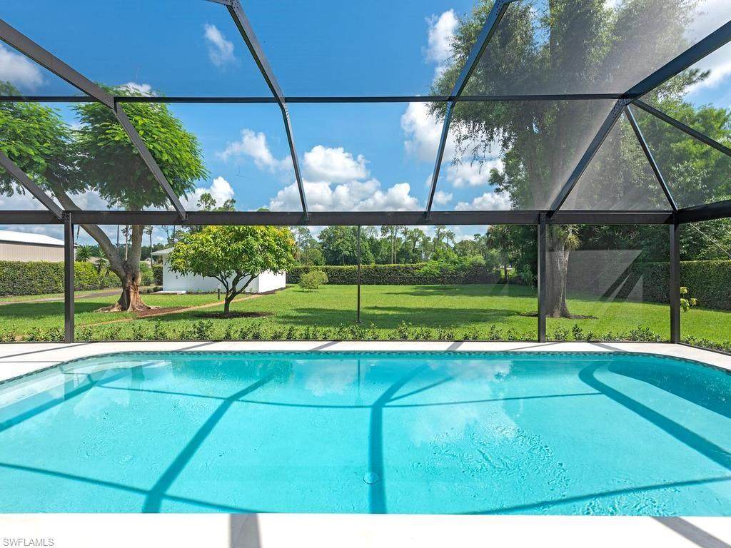 5520 Cynthia Ln - Photo 1