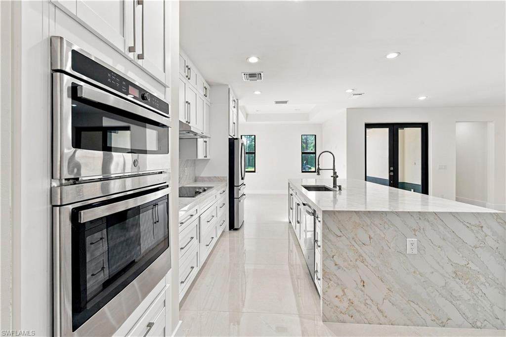 187 5th St - Photo 1