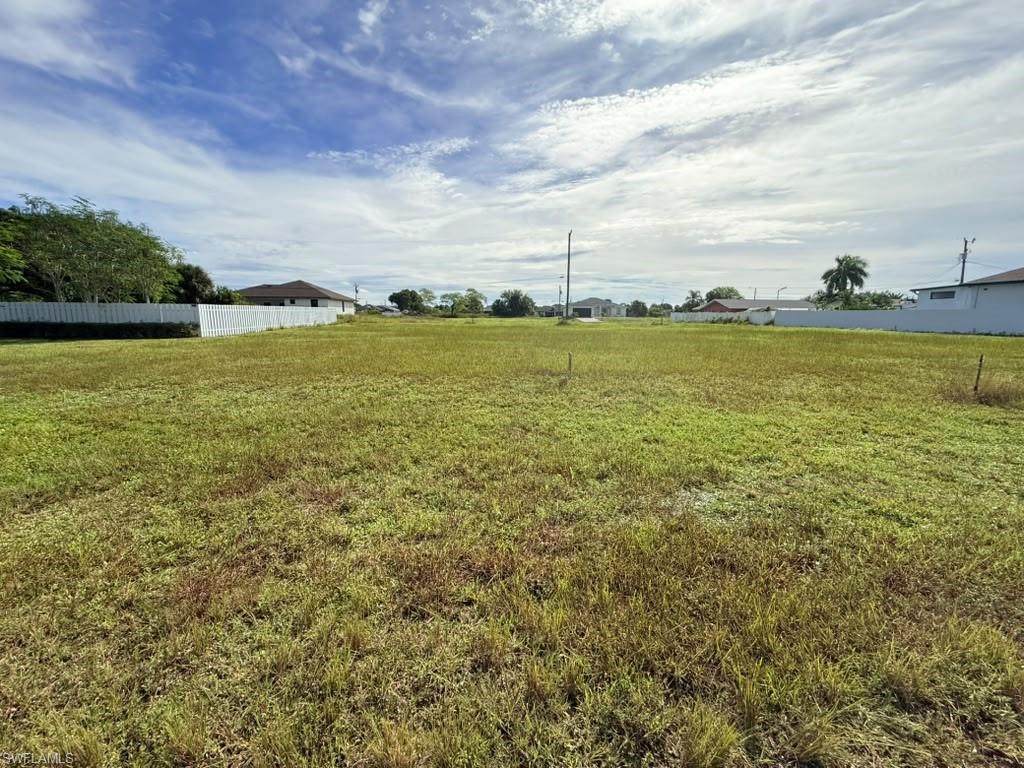 2303 21st Ave - Photo 1