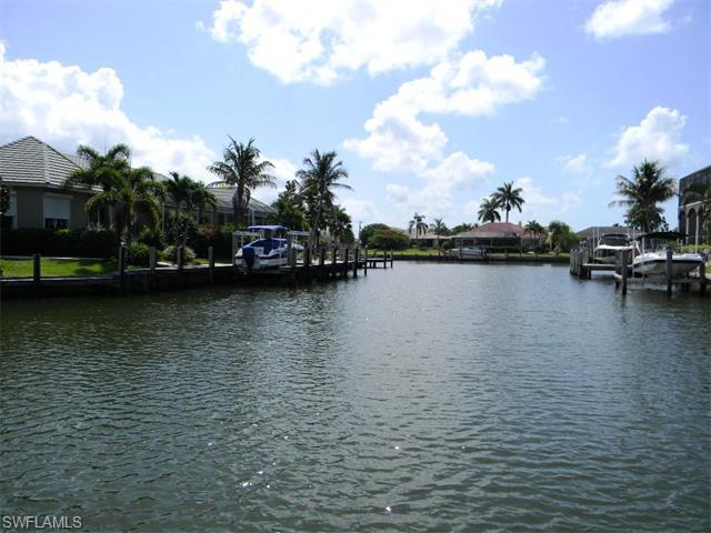 177 Geranium Ct, Marco Island, FL 34145 (#215029518) :: Homes and Land Brokers, Inc