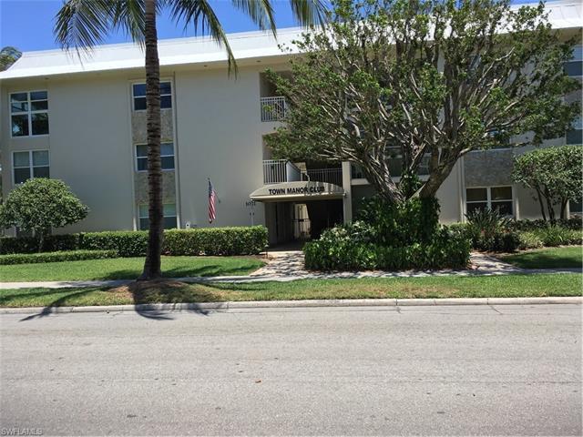 1021 3rd St - Photo 1