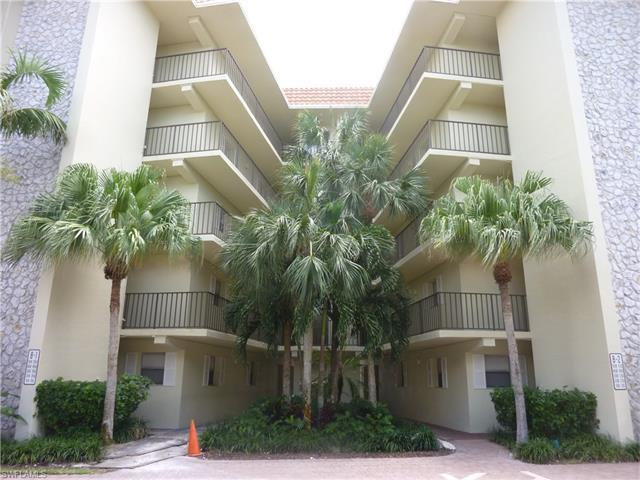 222 Harbour Dr - Photo 1