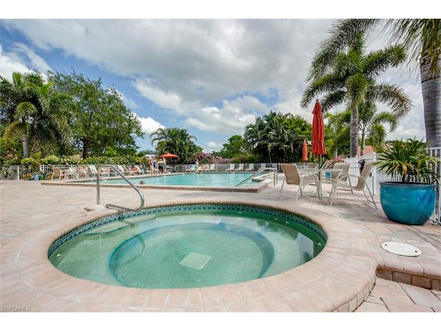 571 Beachwalk Cir - Photo 1