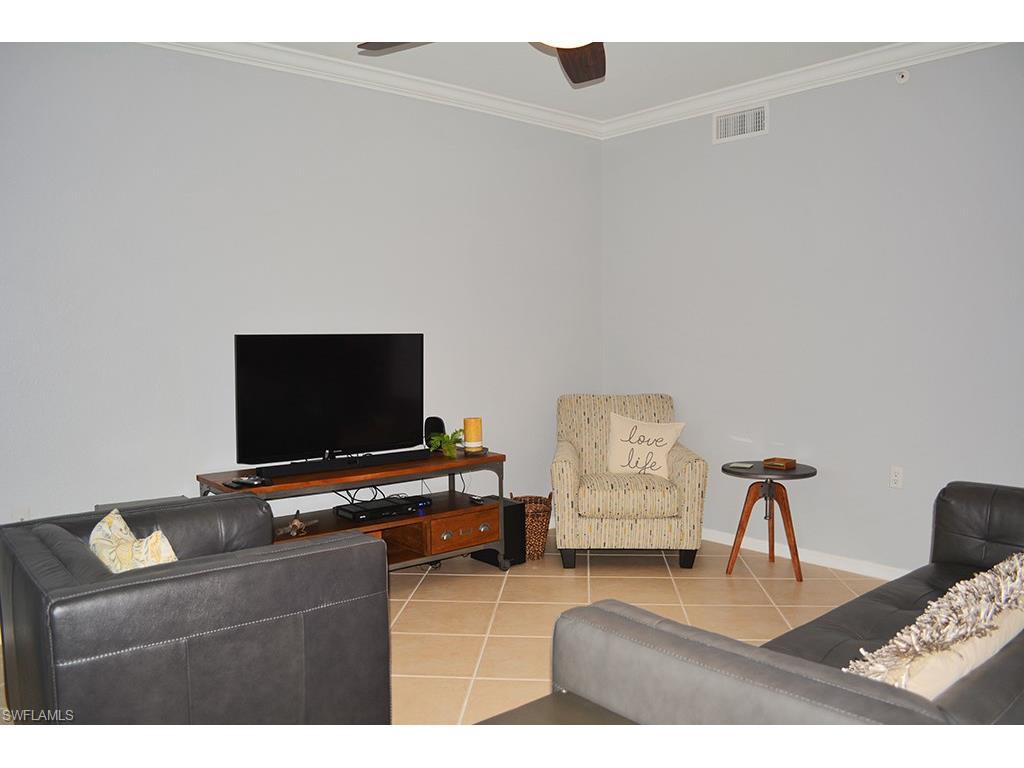 10307 Heritage Bay Blvd - Photo 1
