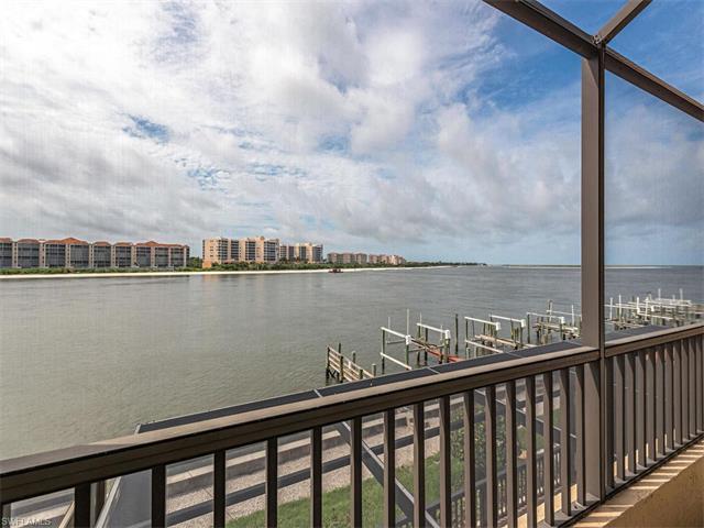 423 La Peninsula Blvd - Photo 1