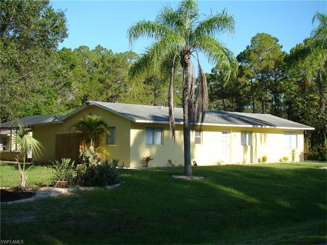 819 Abbott Ave, Lehigh Acres, FL 33972 (#216053071) :: Homes and Land Brokers, Inc
